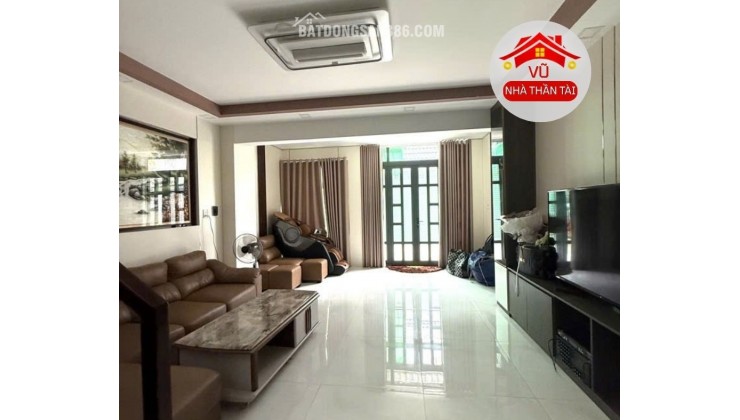 Bán Nhà Đẹp Mặt Tiền Quận 4, gần Vĩnh Khánh, 2 xe hơi tránh, 4 tầng, 5,3 x 9,5m , Nhỉnh 8 Đồng